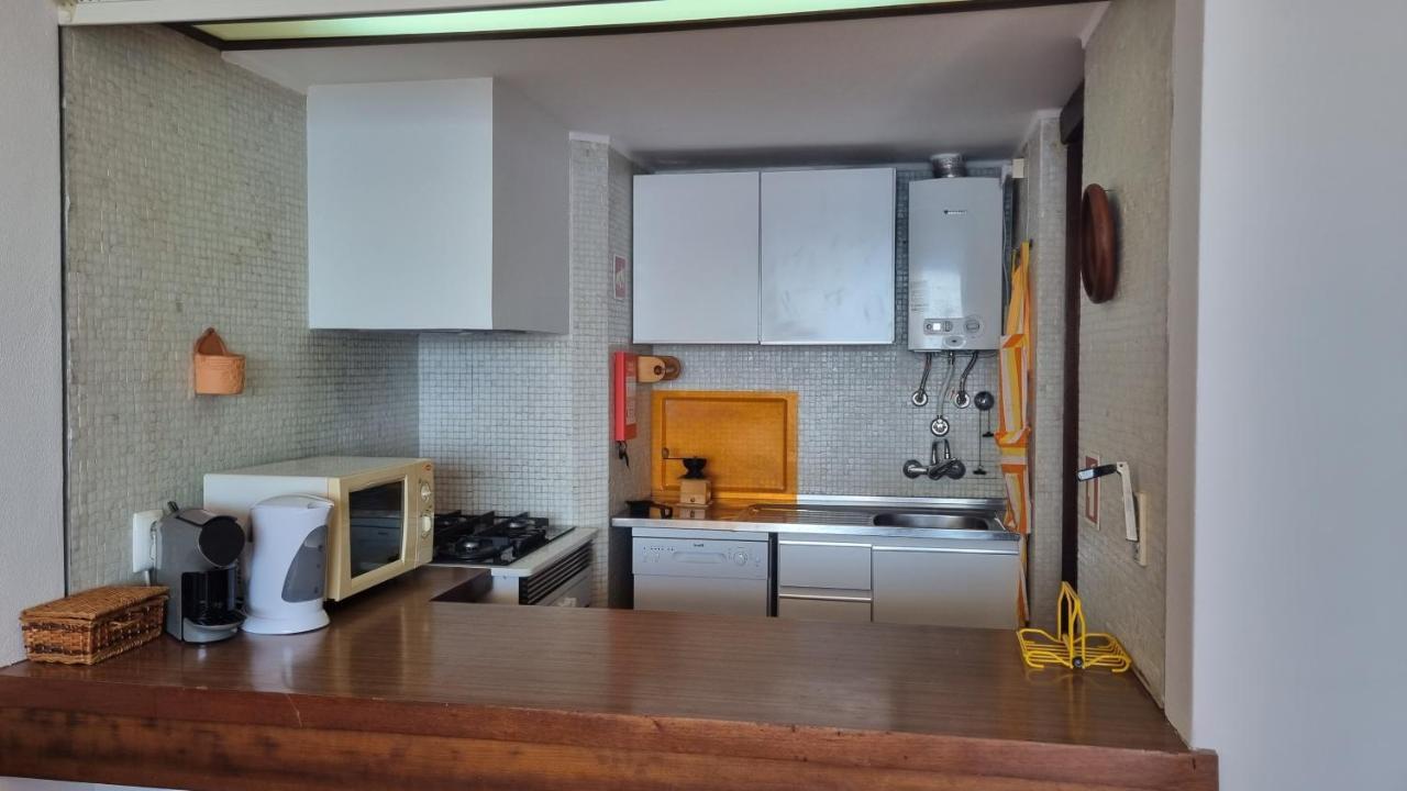 Sesimbra Sun&Sea - Beachfront Apartment! Luaran gambar