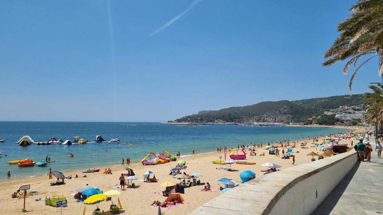 Sesimbra Sun&Sea - Beachfront Apartment! Luaran gambar